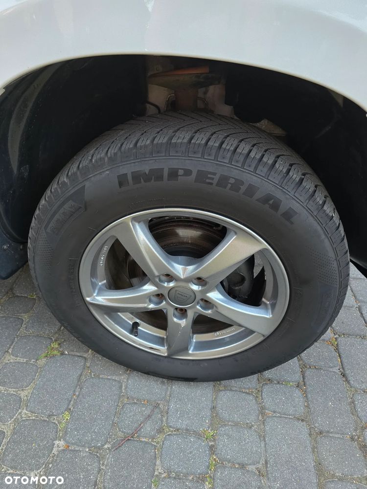Dacia Duster 1.6 Ambiance Euro5 - 13