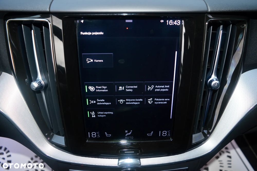 Volvo XC 60 B4 D Geartronic RDesign - 26