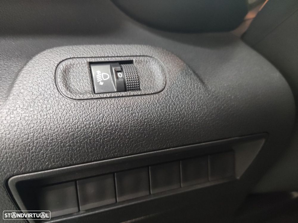 Citroën Berlingo Outro - 10