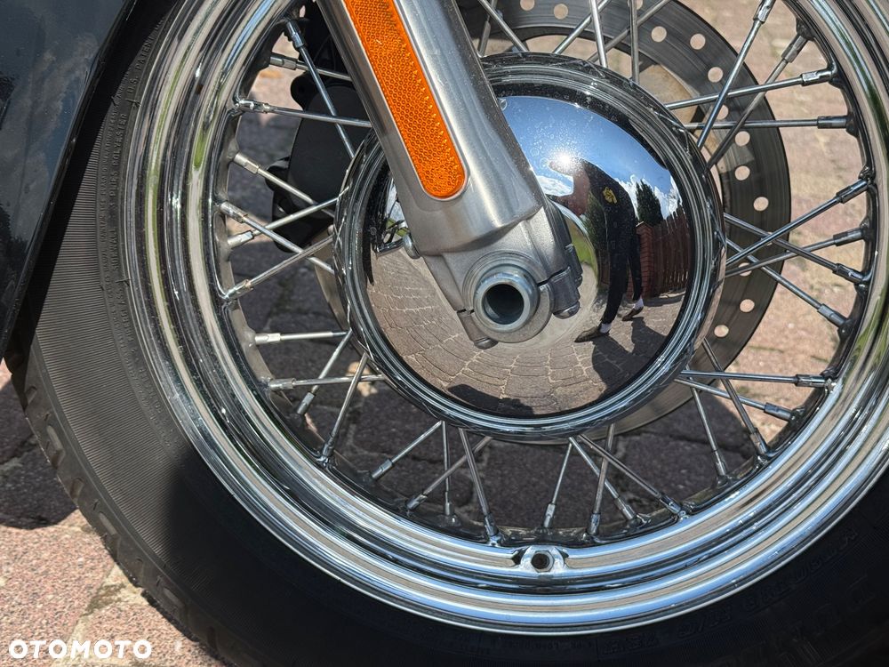 Harley-Davidson Softail Heritage Classic - 30