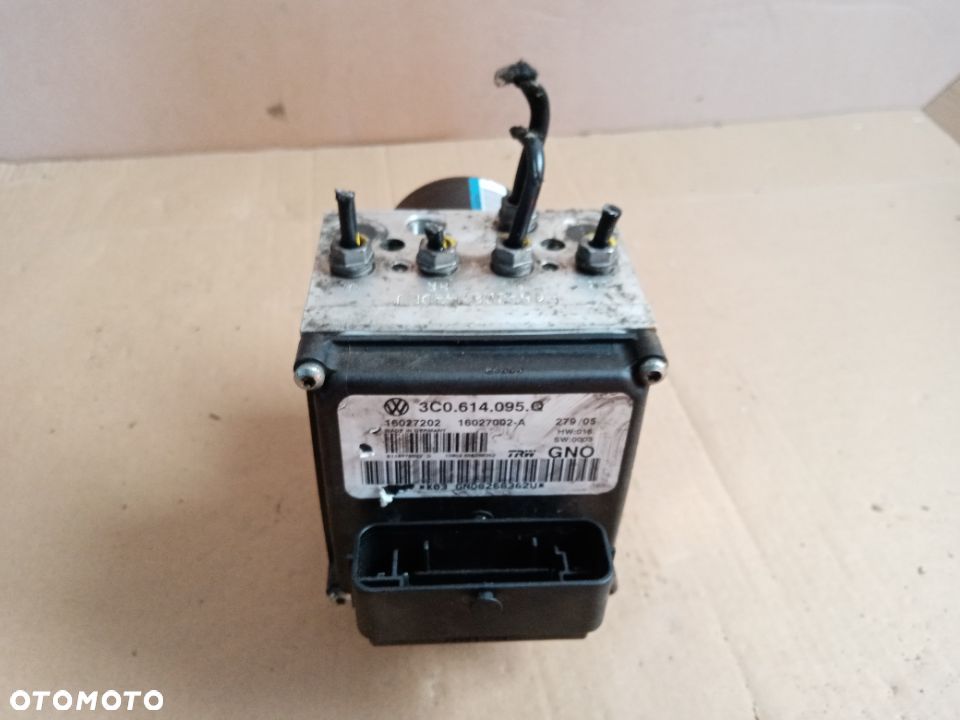 Pompa sterownik ABS VW Passat B6 3C0614095Q - 2