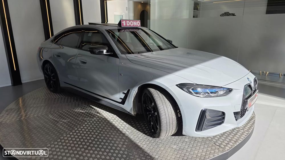 BMW i4 eDrive40 Pack Desportivo M - 18