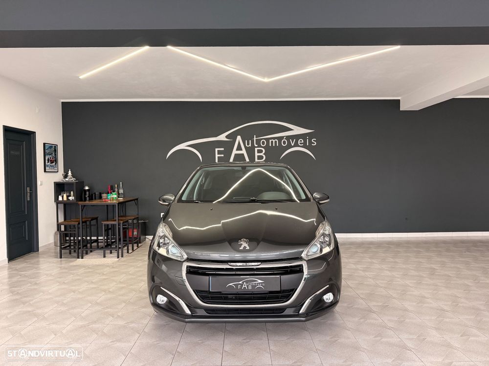 Peugeot 208 1.2 PureTech Style - 2