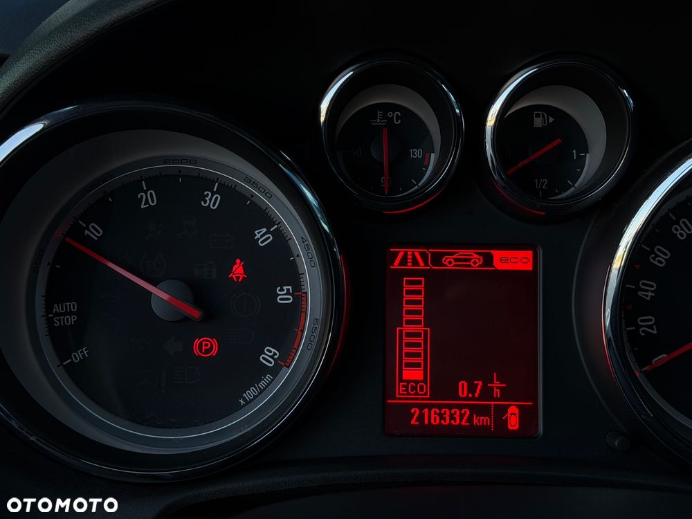 Opel Astra 1.6 CDTI Cosmo - 12