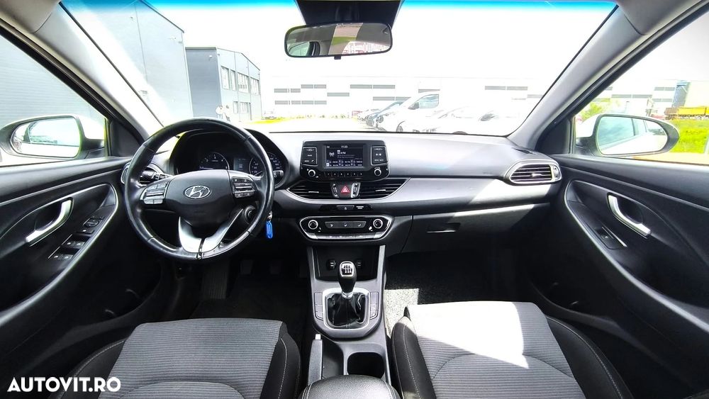 Hyundai i30 1.6 CRDI Select - 7