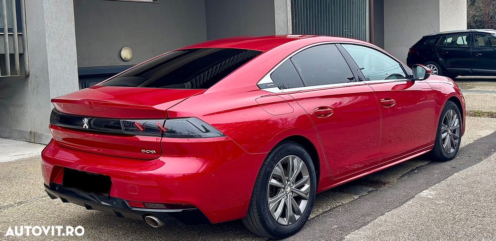 Peugeot 508 SW Plug-In Hybrid 180 e-EAT8 Allure - 11