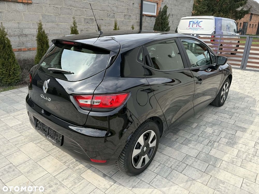 Renault Clio 1.2 16V 75 Collection - 7