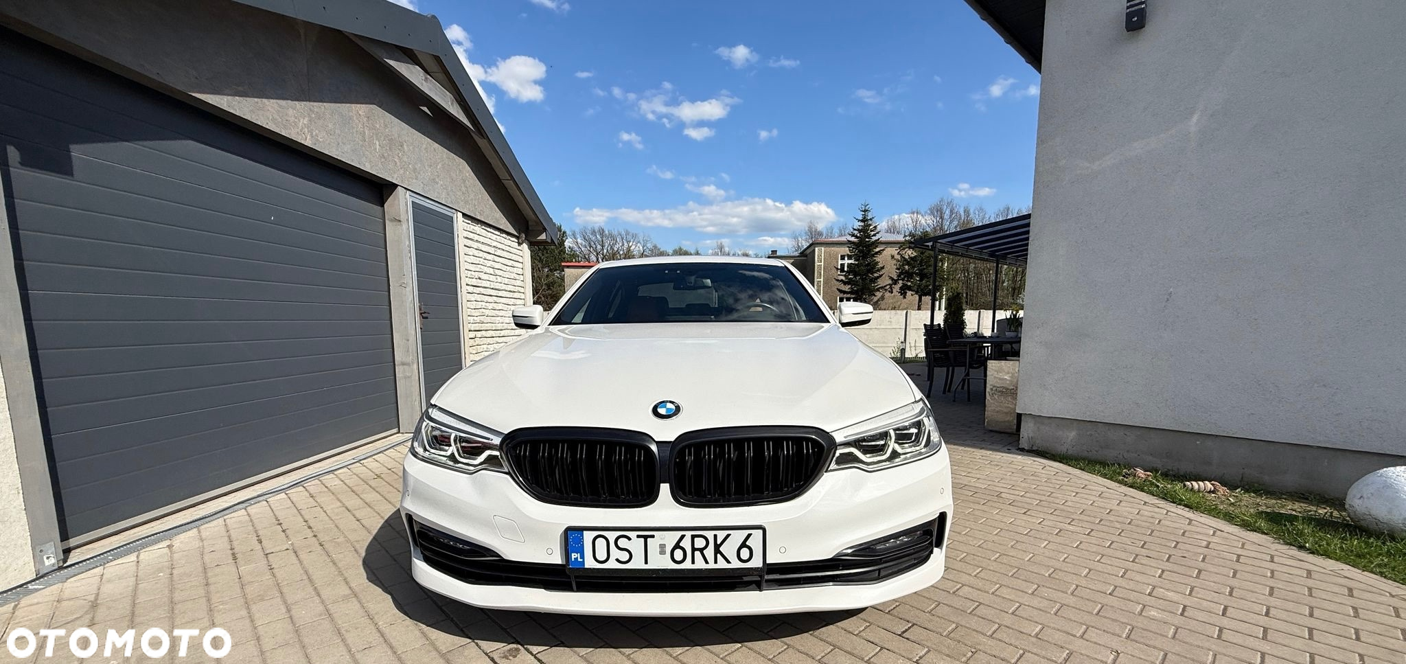 BMW Seria 5 540i xDrive GPF Luxury Line sport - 2