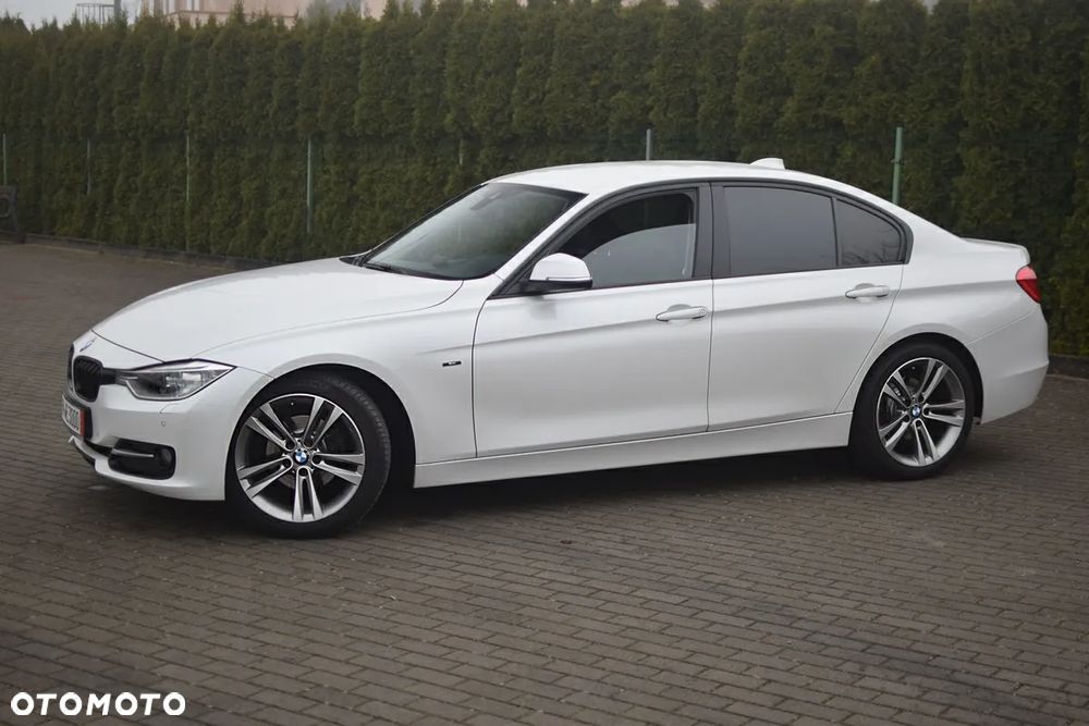 BMW Seria 3 318d DPF Edition Sport - 3