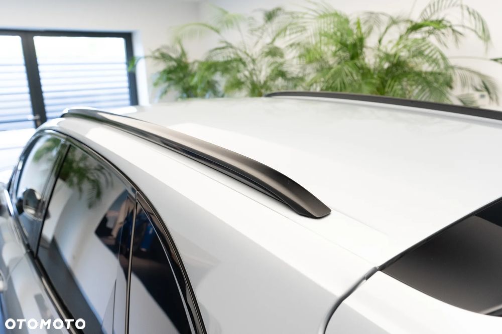 Porsche Cayenne - 29