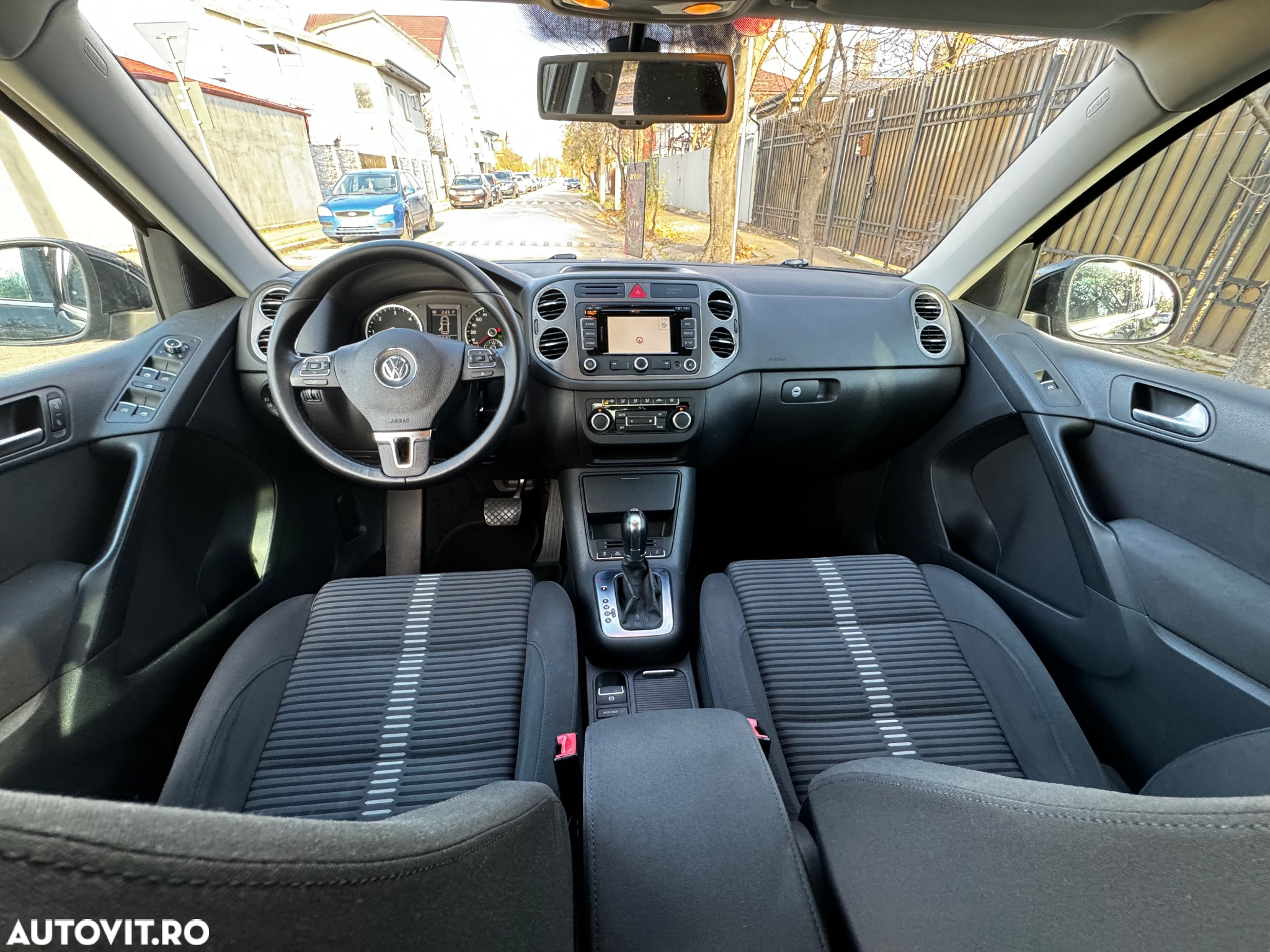 Volkswagen Tiguan 2.0 TDI 4Motion DSG Sport & Style - 12