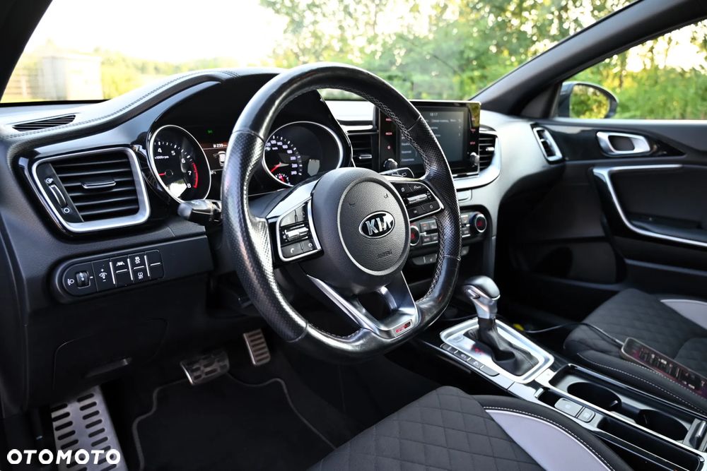 Kia ProCeed 1.4 T-GDI GT Line DCT - 26