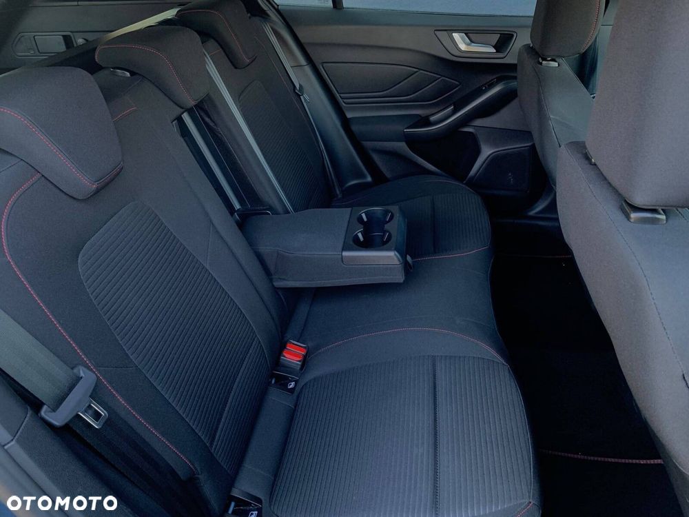 Ford Focus 1.0 EcoBoost mHEV ST-Line Design - 8