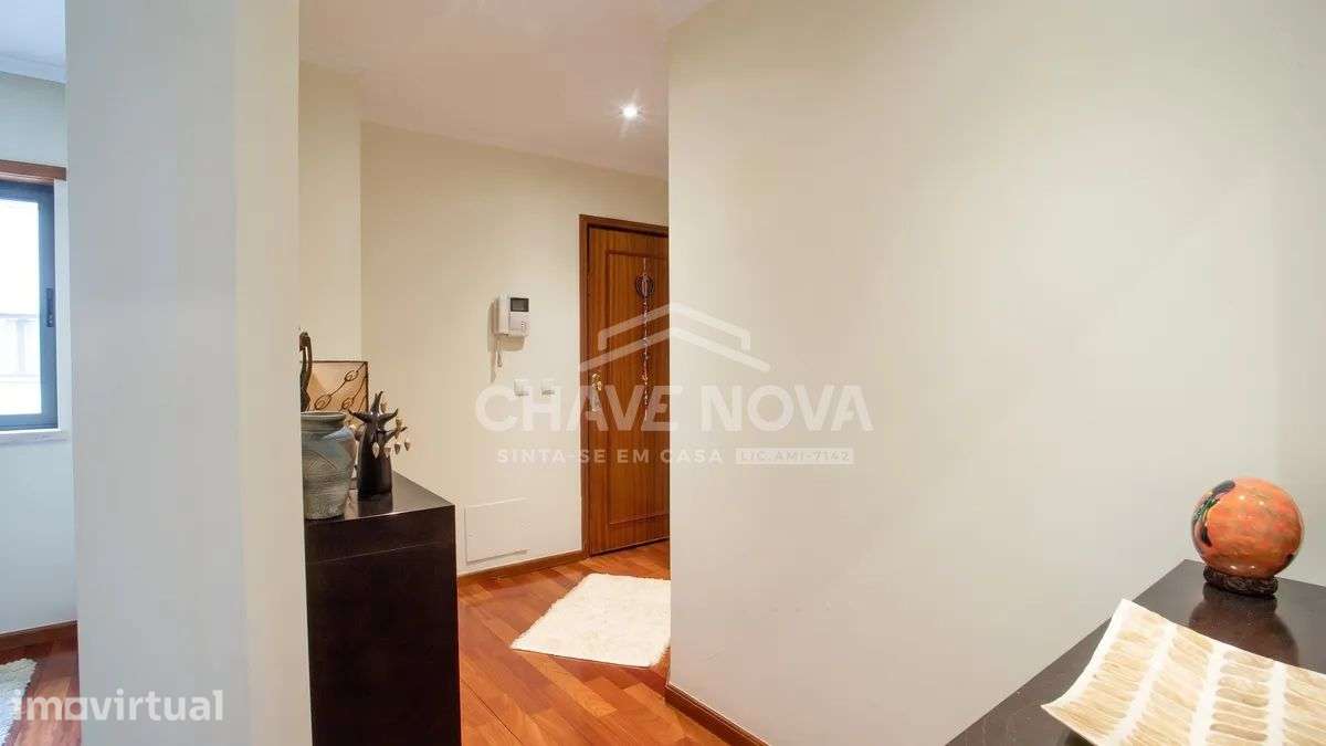 O Apartamento T1+1 Coimbrões, com garagem Box SD/04735PG - Grande imagem: 5/29