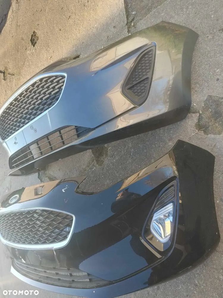 Ford Fiesta Mk8 17r- zderzak maska lampy pas - 3