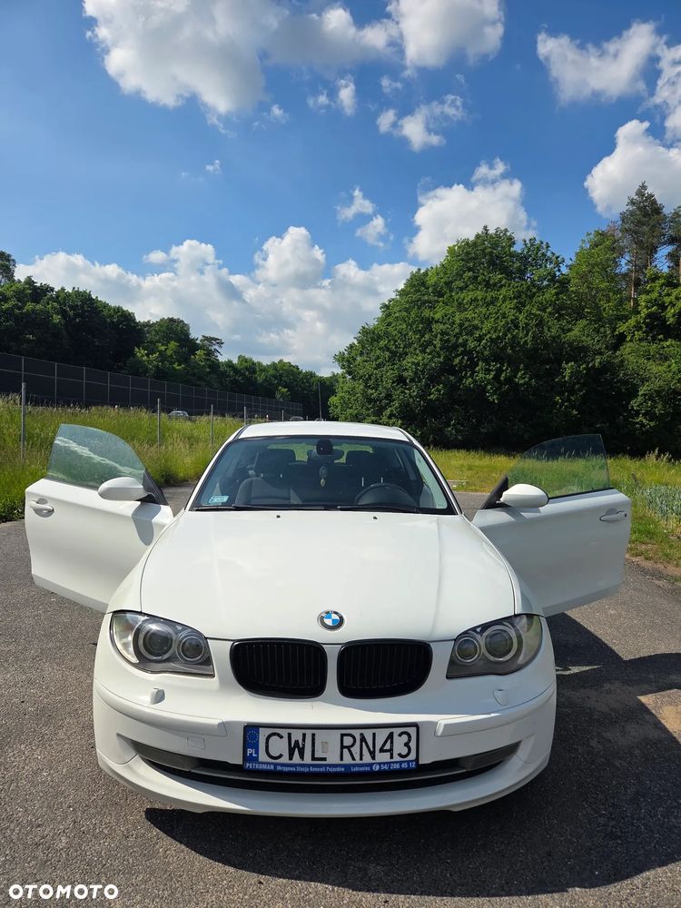 BMW Seria 1 116i - 1