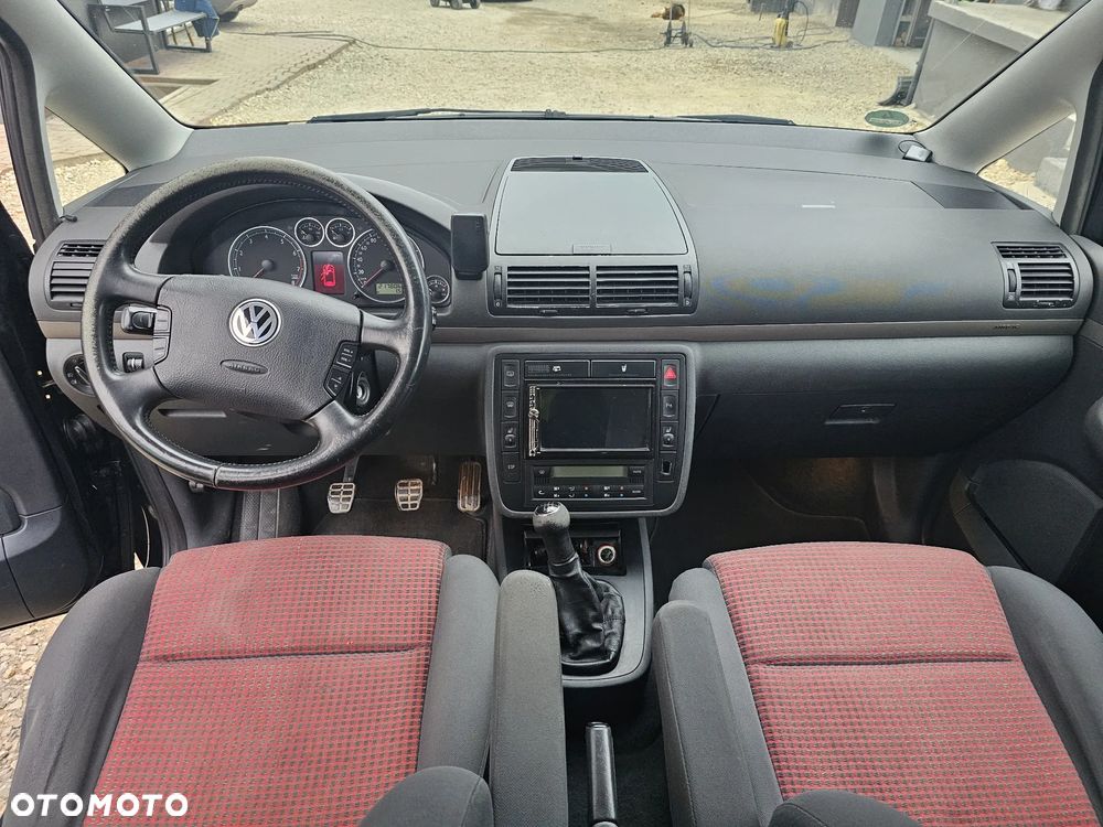 Volkswagen Sharan 1.8 5V Turbo Highline - 8