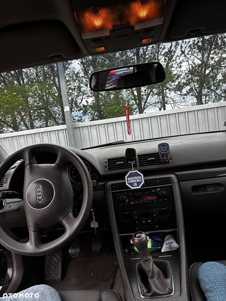 Audi A2 1.6 FSI - 5