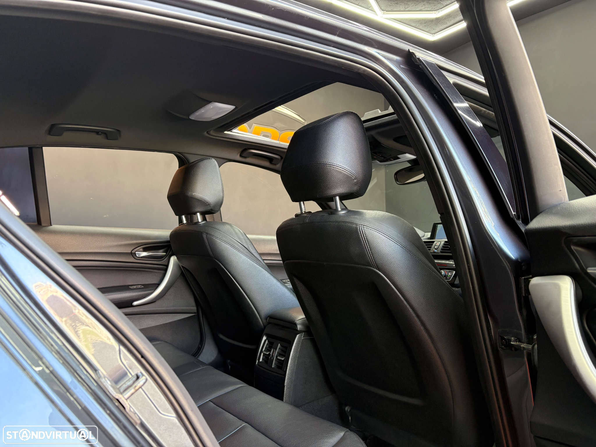 BMW 120 d Pack M - 42