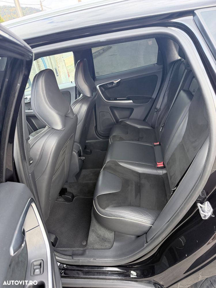 Volvo XC 60 - 11