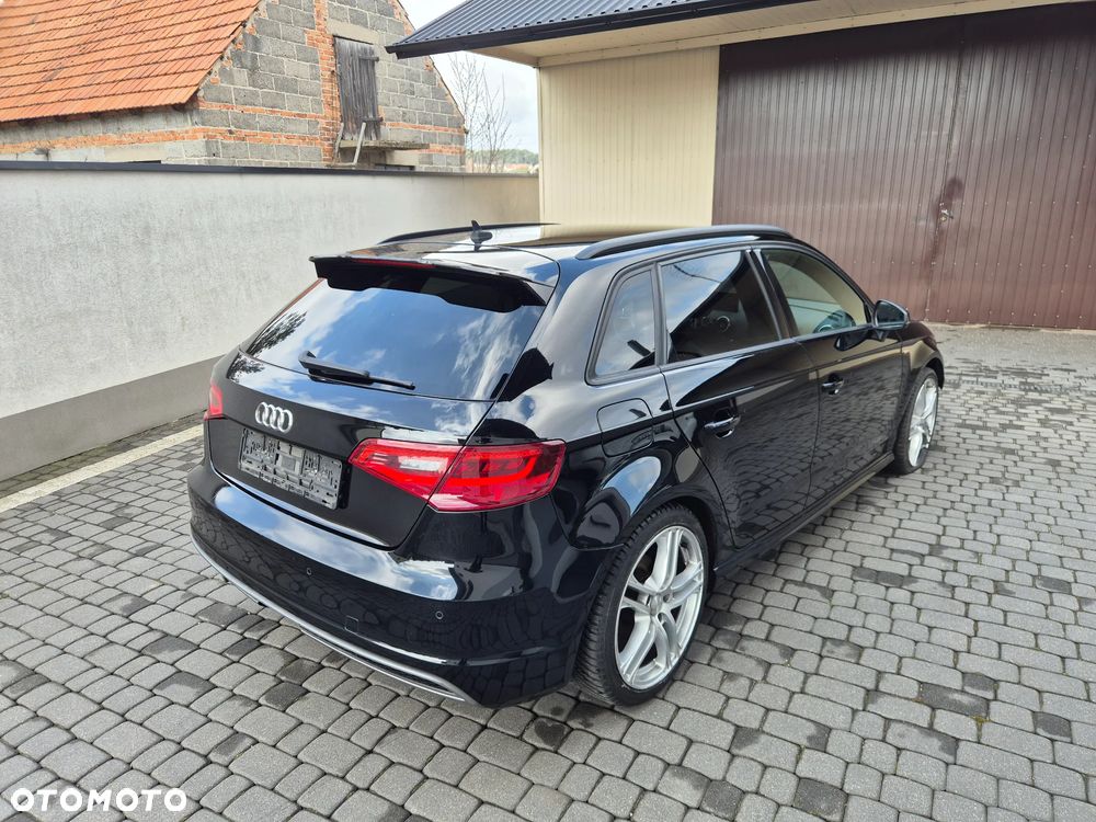 Audi A3 Sportback - 4