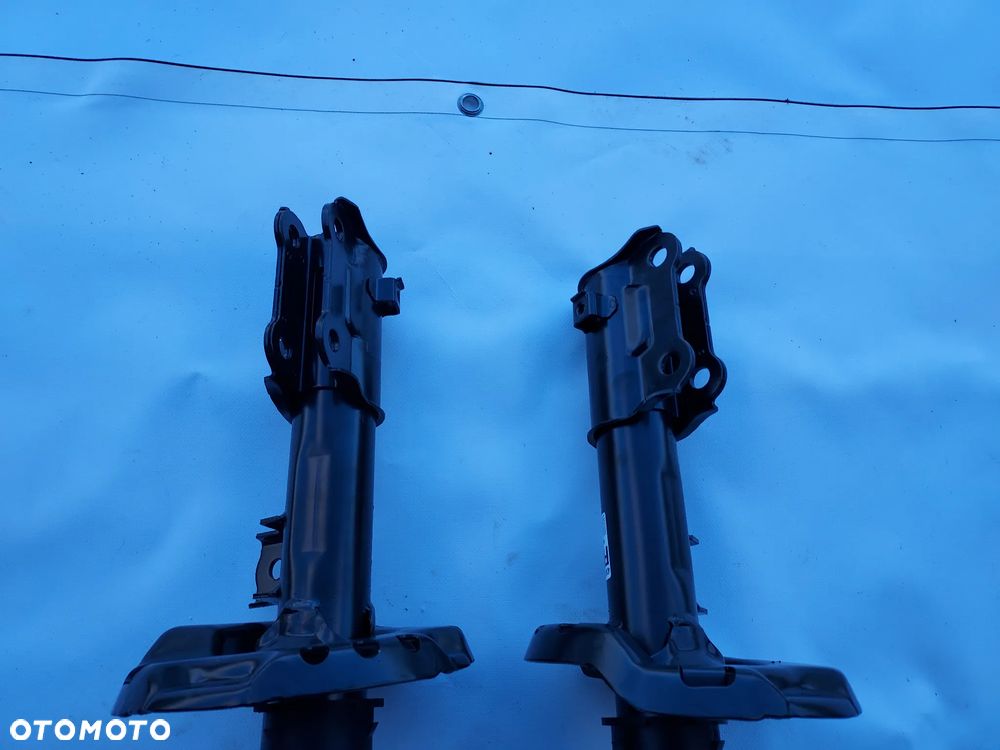 Amortyzator lewy HYUNDAI i30 III 54651G4CA0 - 2