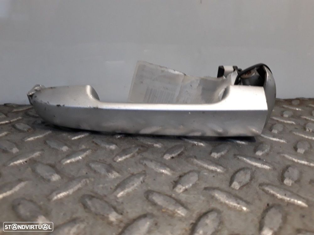 PUXADOR EXTERIOR TRASEIRO DIREITO KIA CEED SW 1.6 CRDI 115 115CV 1582CC - 1