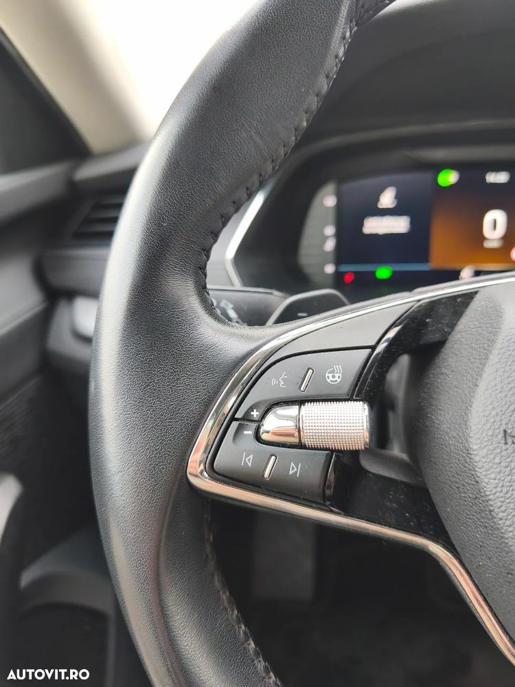 Skoda Octavia Combi 2.0 TDI DSG Ambition - 12