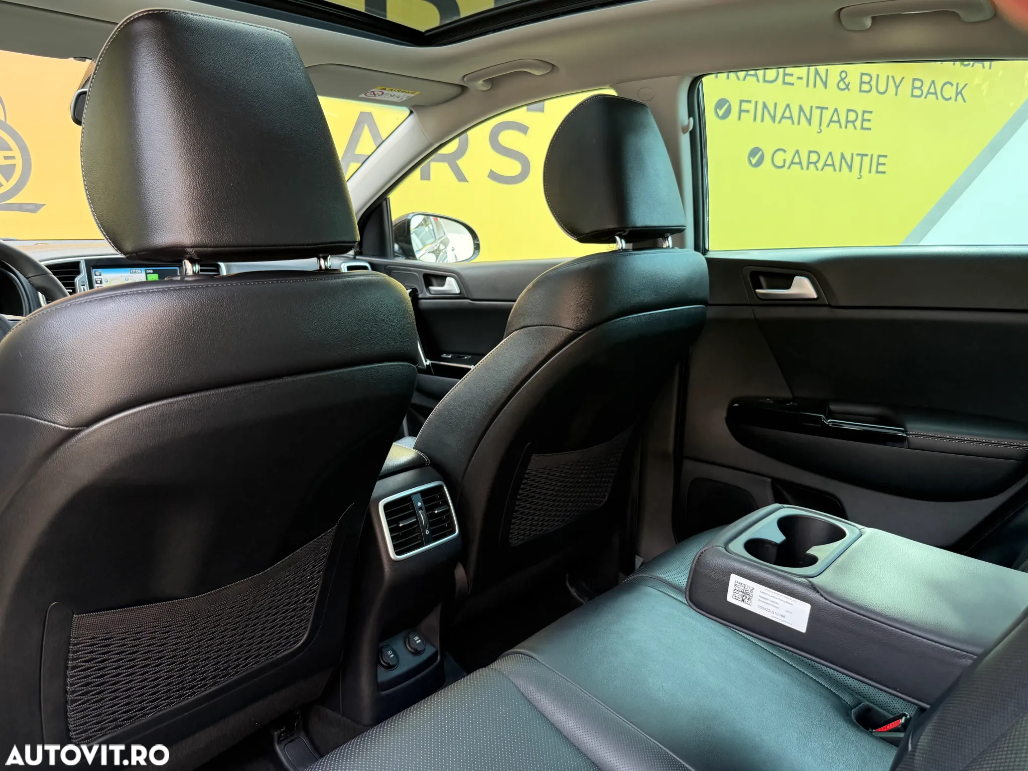 Kia Sportage 2,0 CRDI AWD Aut. Platinum - 6