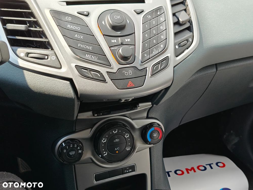 Ford Fiesta 1.25 Viva - 24