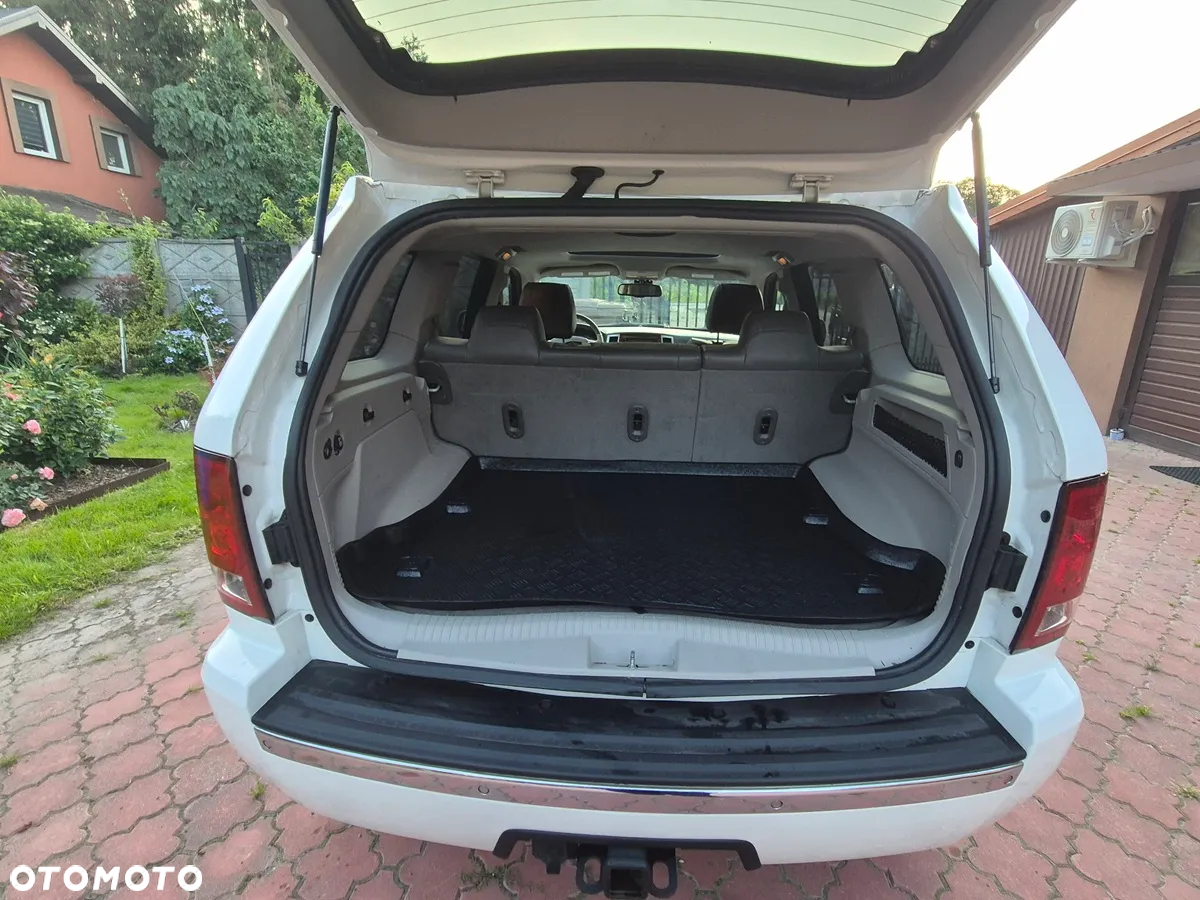 Jeep Grand Cherokee - 9