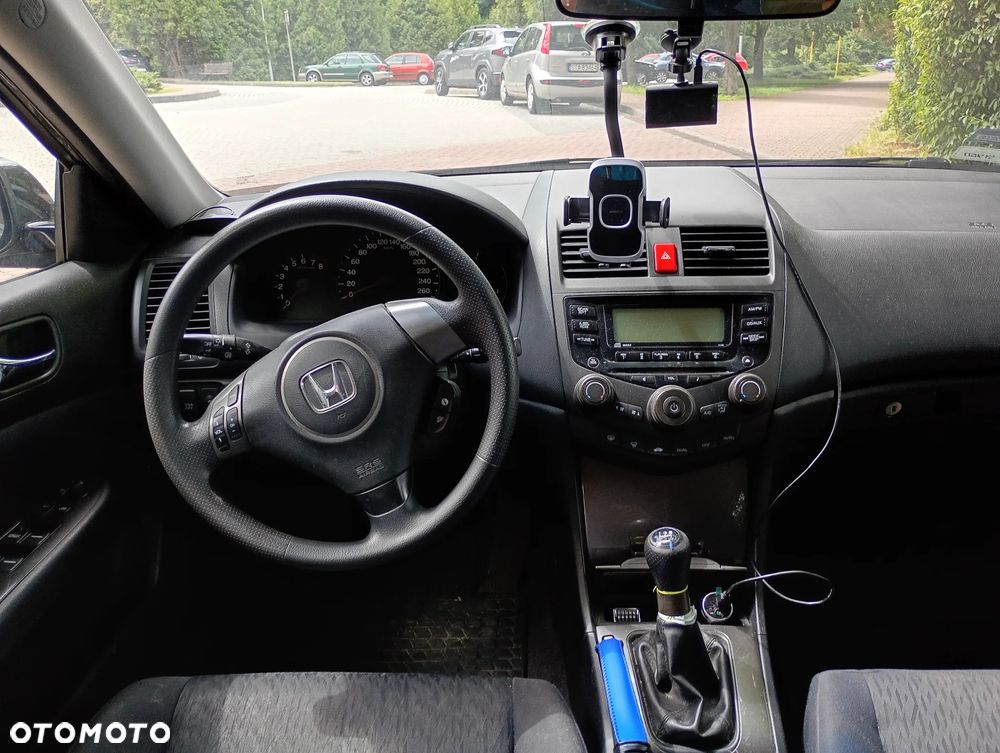 Honda Accord 2.0 Comfort - 9