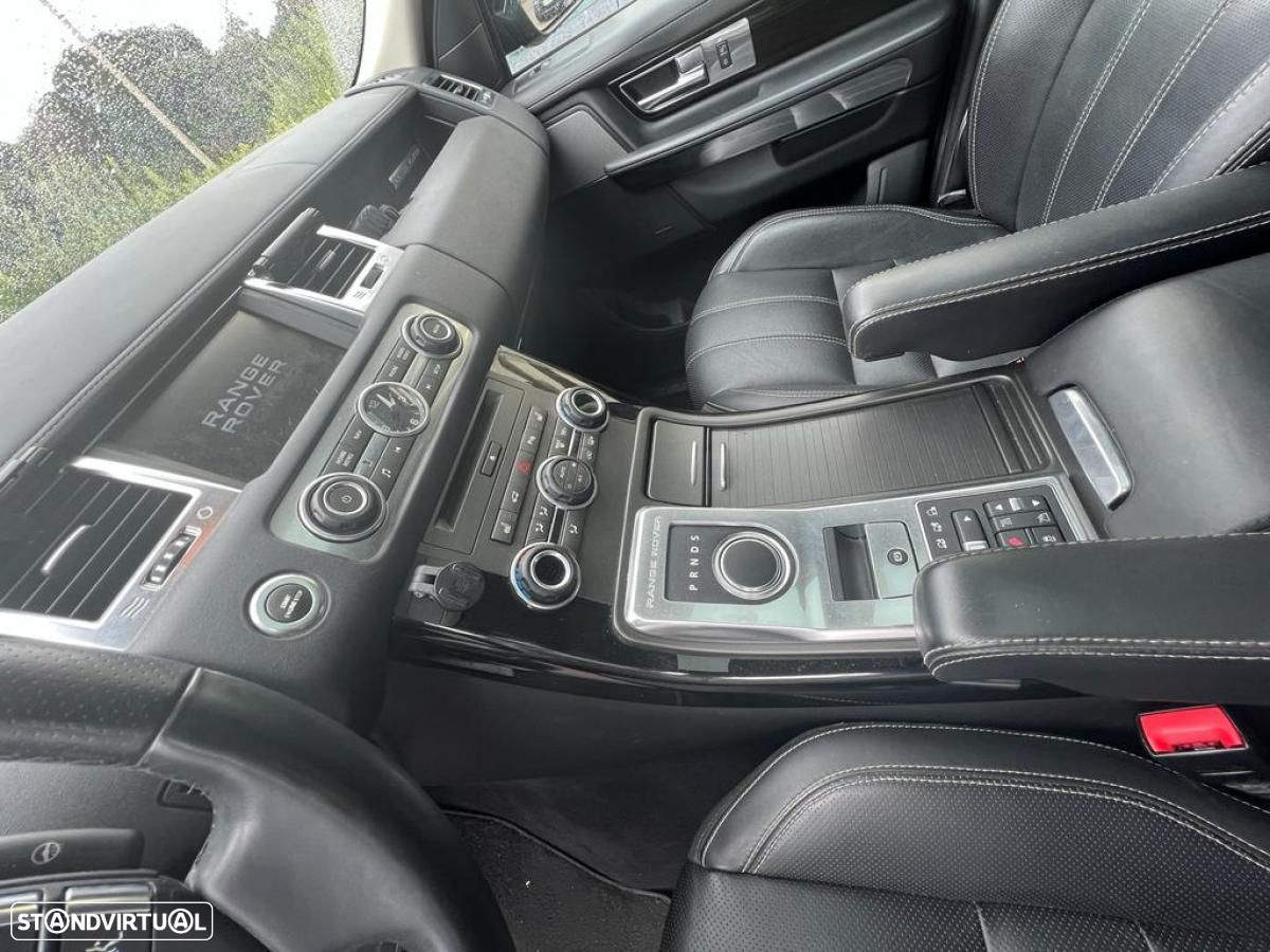 Land Rover Range Rover Sport 3.0 SDV6 HSE - 24
