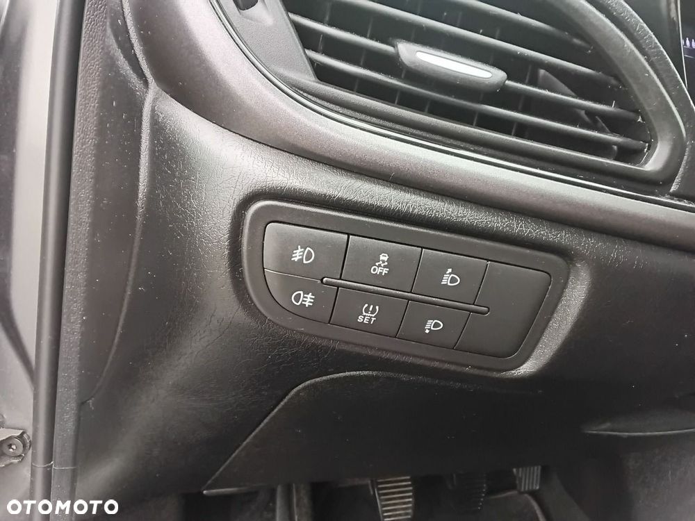 Fiat Tipo 1.4 T-Jet 16v S-Design - 28