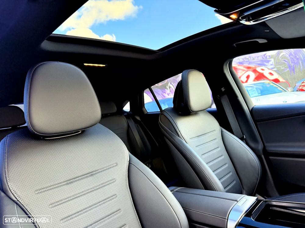 Mercedes-Benz GLC 300 de Coupe 4Matic - 28