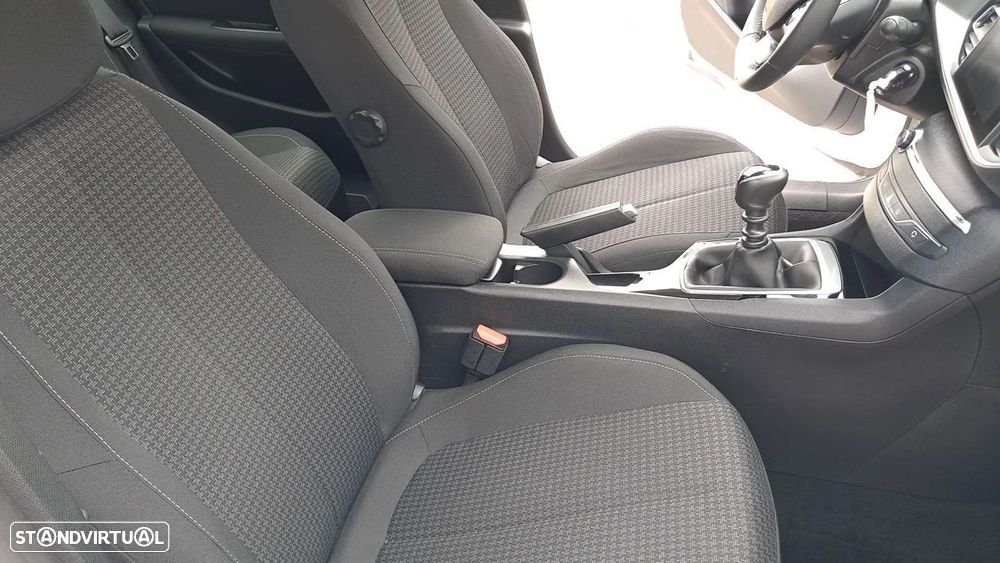 Peugeot 308 1.5 BlueHDi Business Line - 25