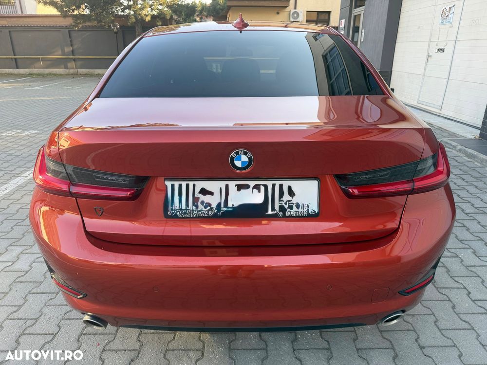 BMW Seria 3 330e Aut. Sport Line - 4