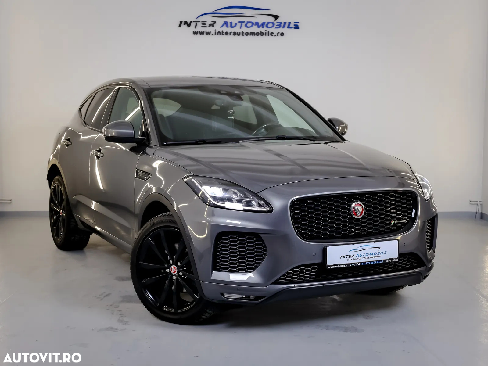 Jaguar E-Pace D150 FWD R-Dynamic S - 10