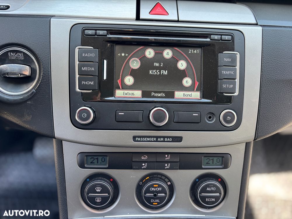 Volkswagen Passat 2.0 TDI Comfortline Aut - 14