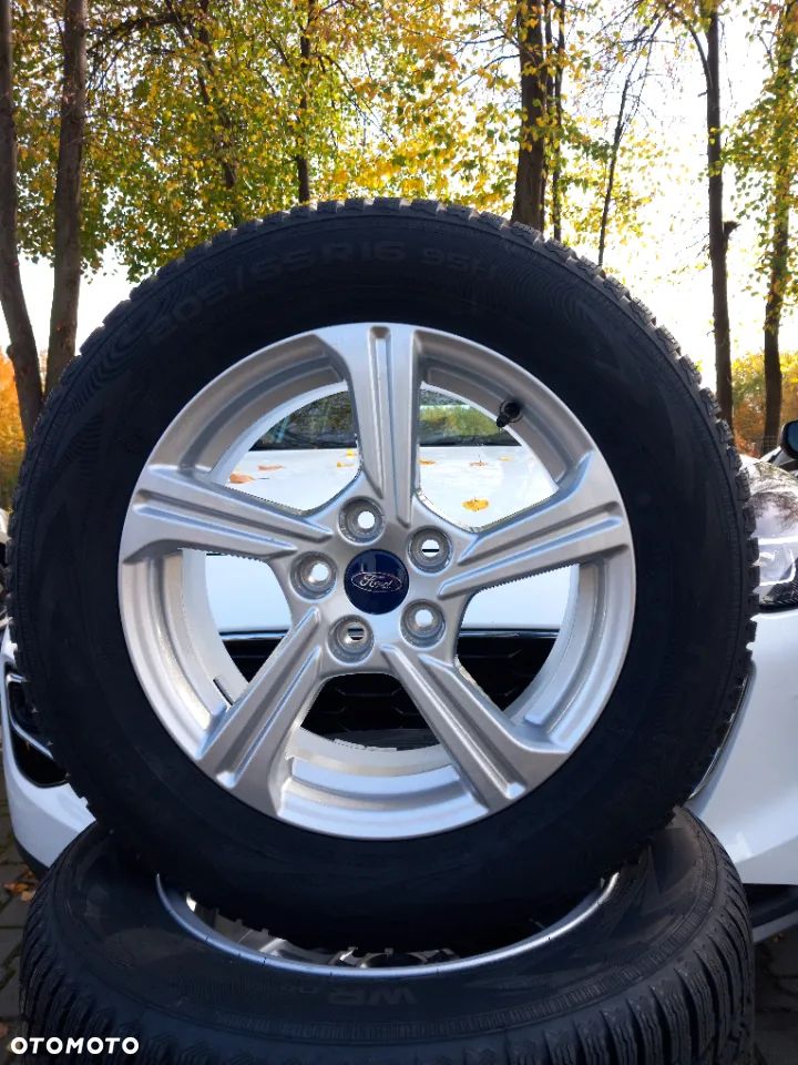 Koła Zimowe 205/65R16 Ford Puma (Nokian) 2406810 - 2