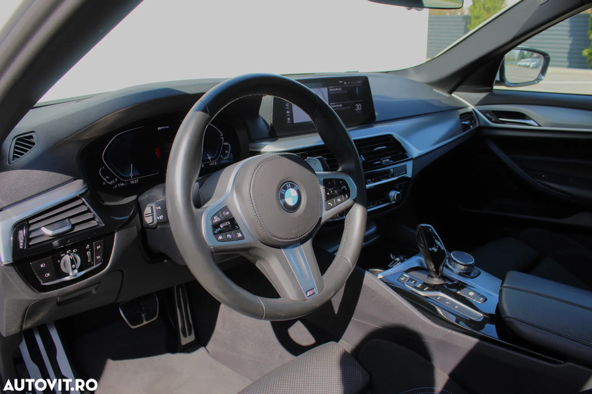 BMW Seria 5 530e xDrive AT PHEV - 10
