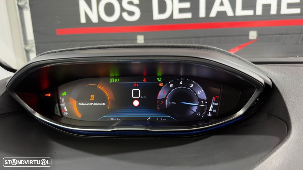 Peugeot 3008 PureTech 130 Stop & Start GPF Allure Business-Pack - 37