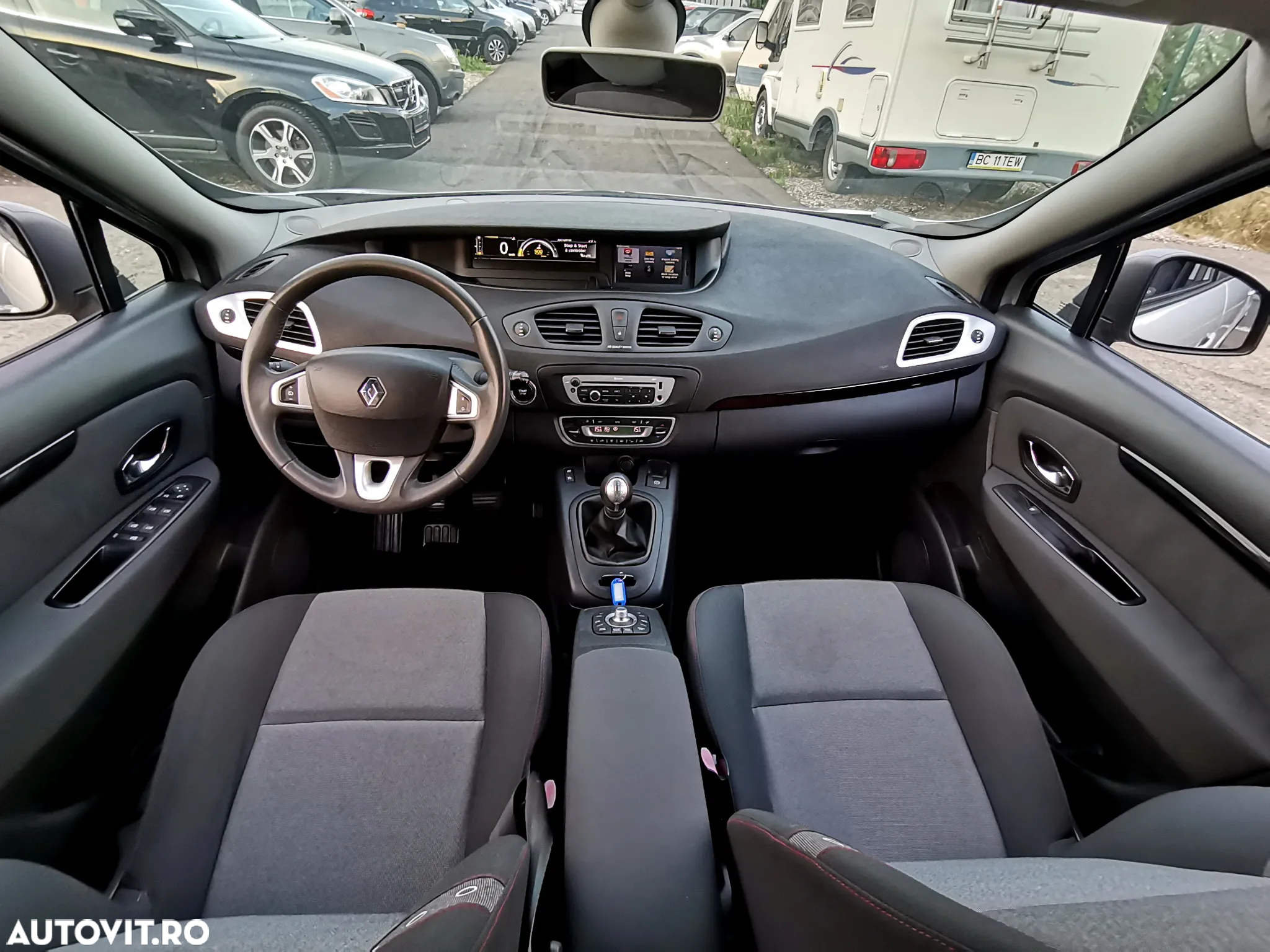 Renault Scenic - 5