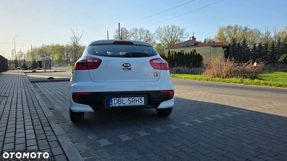 Kia Rio 1.4 crdi L - 5