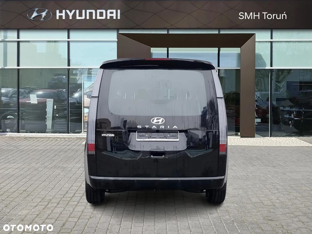 Hyundai Staria 1.6 T-GDI HEV Smart VIP - 4