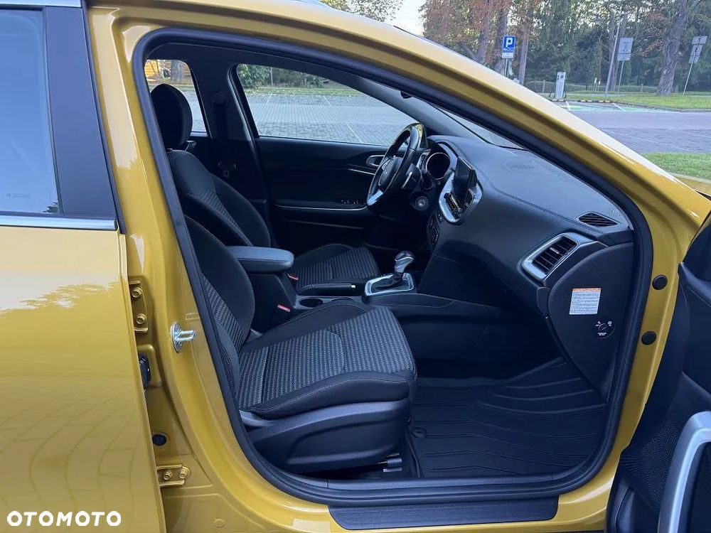 Kia XCeed 1.6 CRDi (48V Mild-Hybrid) DCT7 PLATINUM - 25