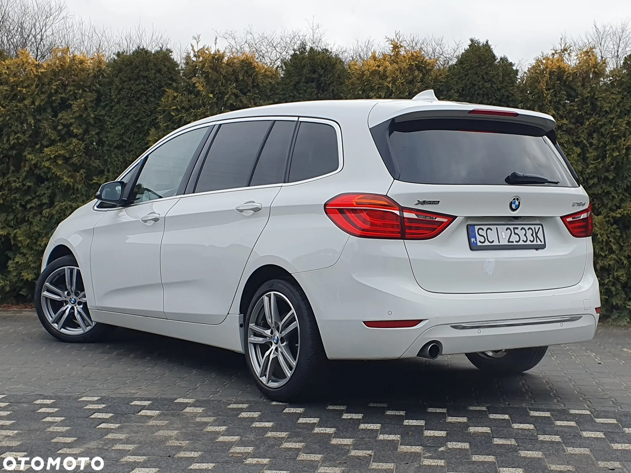 BMW Seria 2 218d Gran Tourer xDrive Sport-Aut Luxury Line - 3