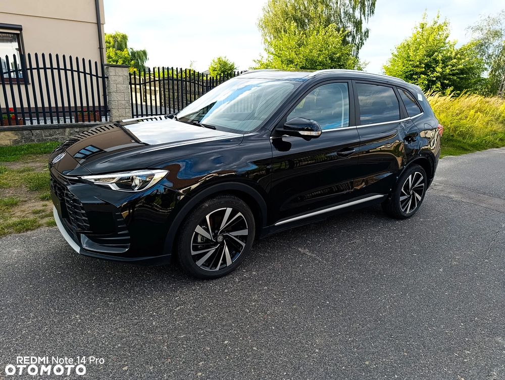 MG ZS - 1