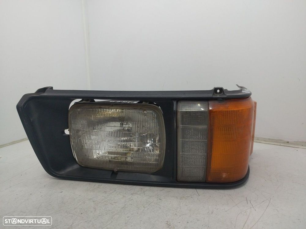 Farol/ Otica Dianteiro Dto Mitsubishi L 300 Iii Caixa (P0_V, P1_V, P_2 - 3