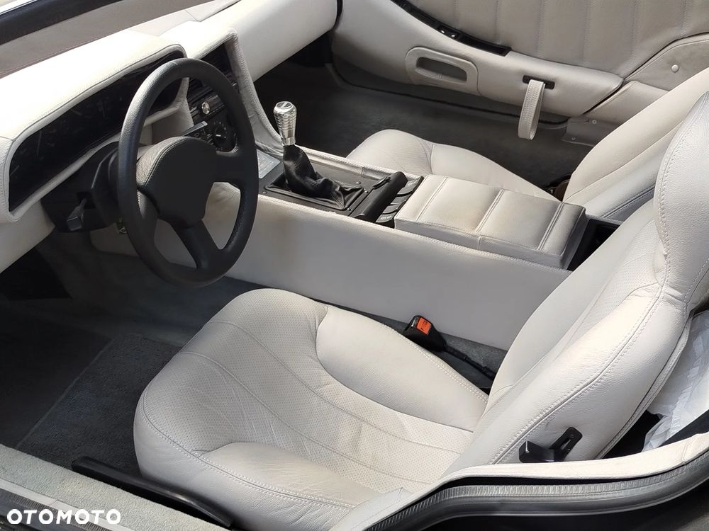 DeLorean DMC-12 - 4